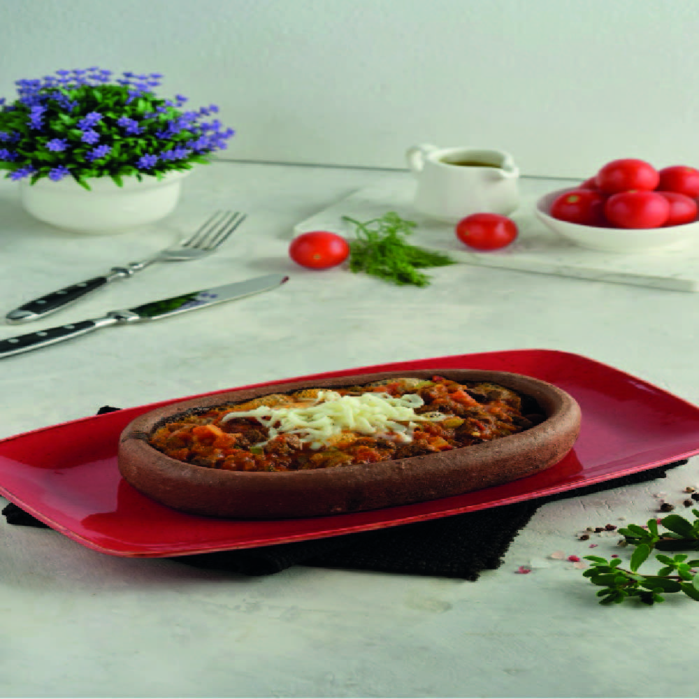 GÜVEÇTE KAŞARLI ET SOTE 